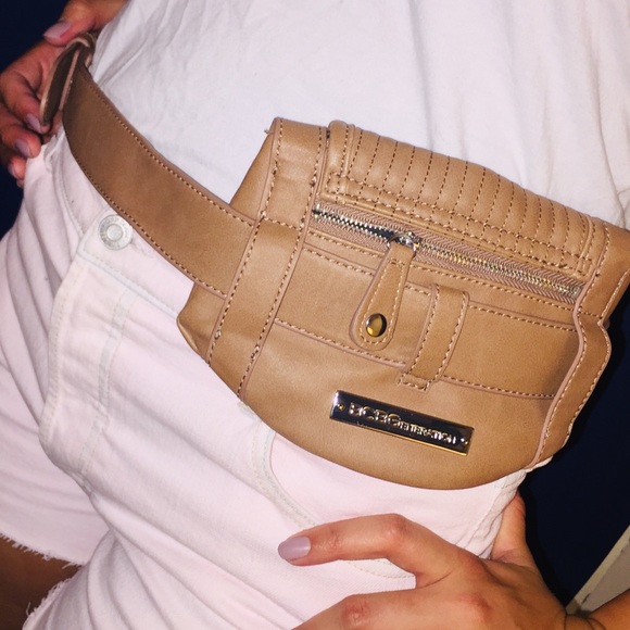 BCBGeneration Accessories - BCBG Fanny pack!